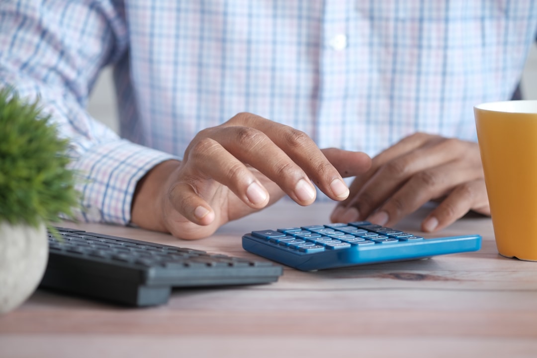 Calculadora de Comparación Financiera